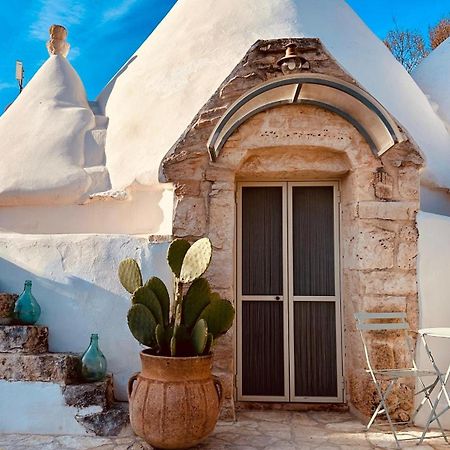 Trullo Bianco Ostuni Villa Exterior photo