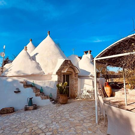 Trullo Bianco Ostuni Villa Exterior photo