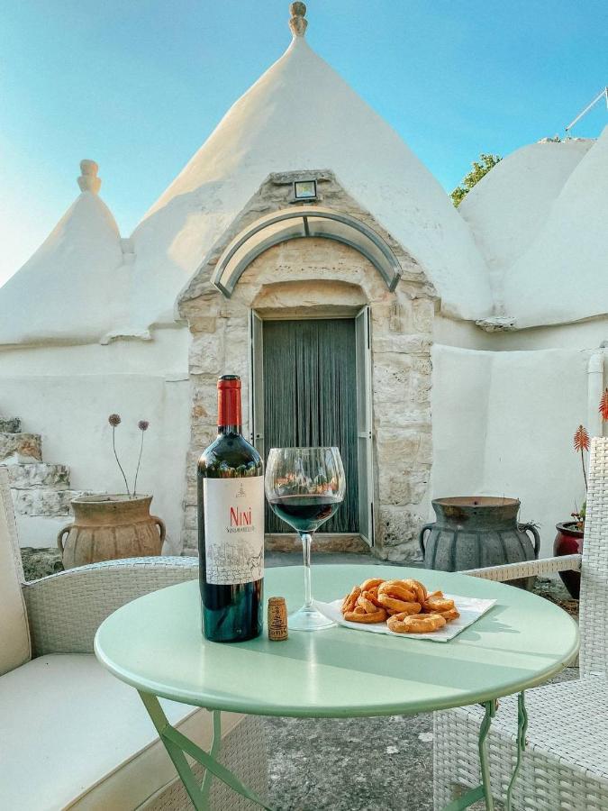 Trullo Bianco Ostuni Villa Exterior photo