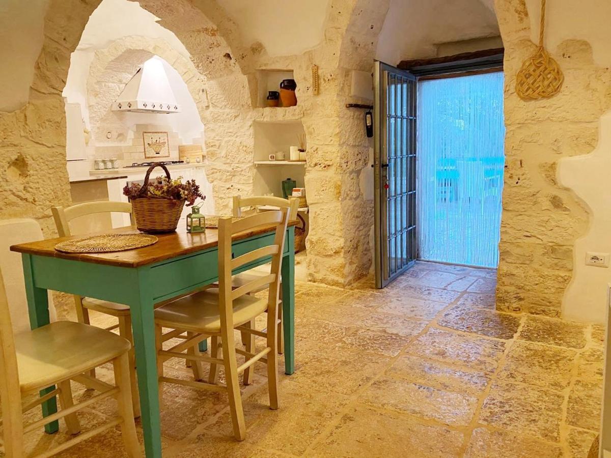 Trullo Bianco Ostuni Villa Exterior photo